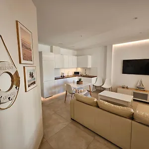  Appartement Puerto Marina Spanje